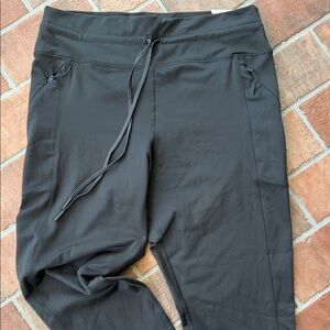 OFFLINE By Aerie Black High-Rise Warmup Leggings with Drawstring